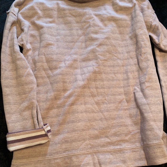 Sweater - Picture 5 of 5